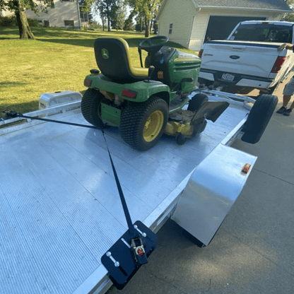 Pack of 04 -  Retractable Auto Ratchet Strap with RAIL BRACKET BUNDLE